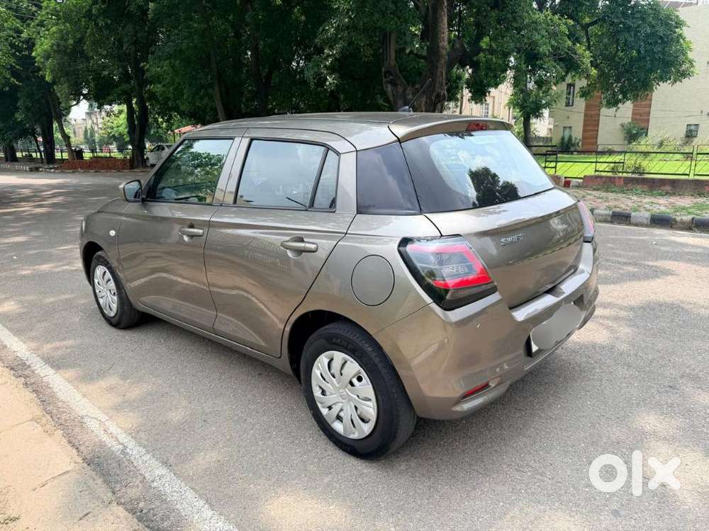 Maruti Suzuki Swift 1.2 Lxi (o), 2025, Petrol