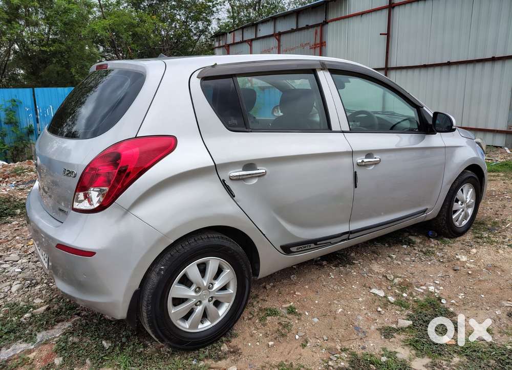 Hyundai I20 Sportz 1.4 Crdi, 2014, Diesel