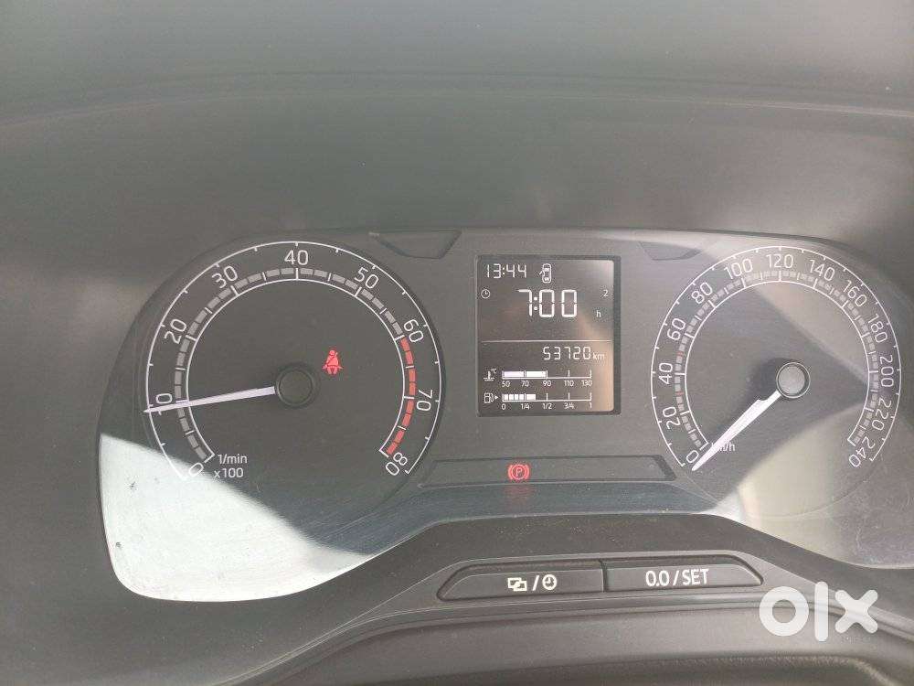 Skoda Kushaq 1.0 Tsi Active, 2021, Petrol