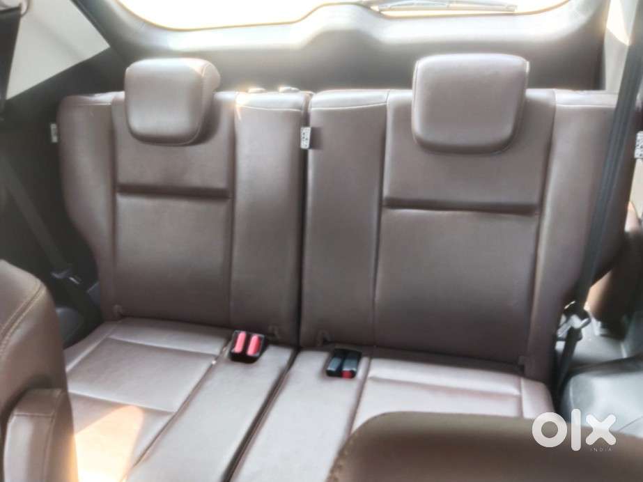Toyota Innova Hycross 2.0 Zx Hybrid 7 Str, 2023, Petrol