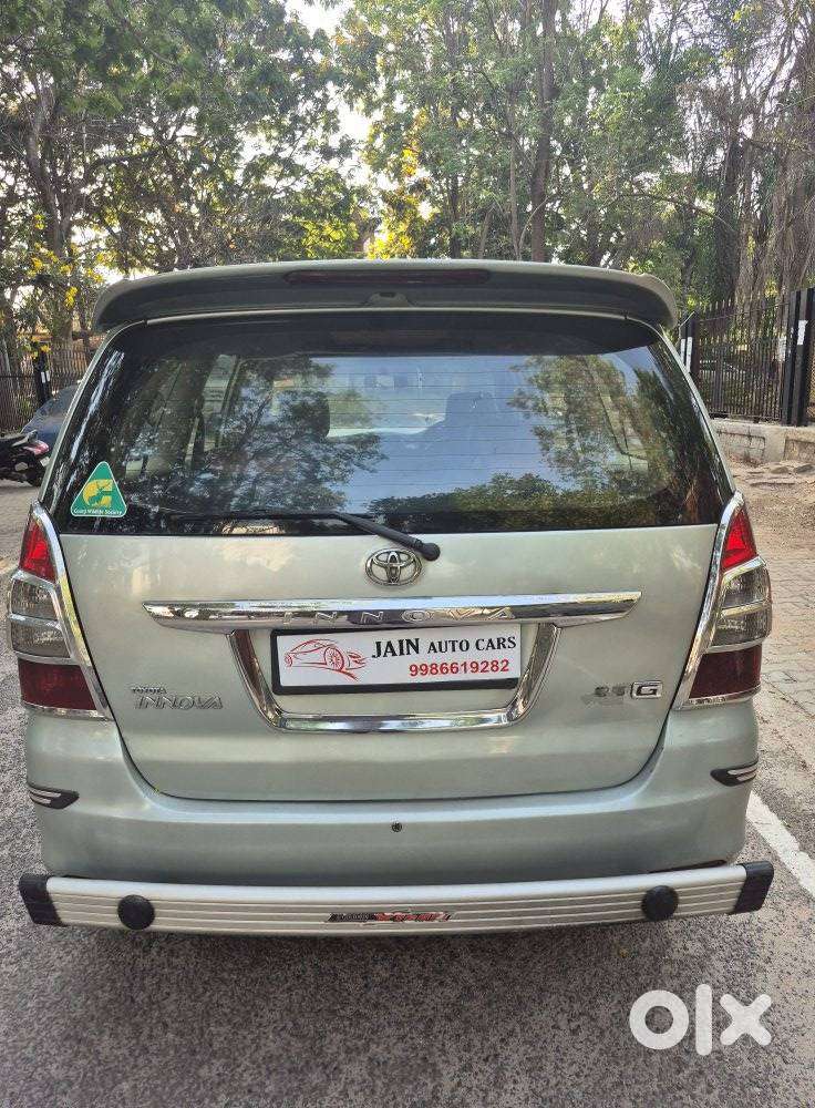 Toyota Innova 2.5 G (diesel) 7 Seater, 2005, Diesel