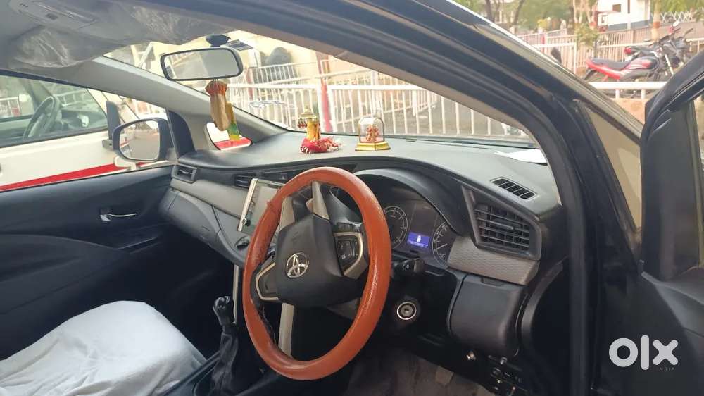 Toyota Innova Crysta 2021 Diesel 90000 Km Driven