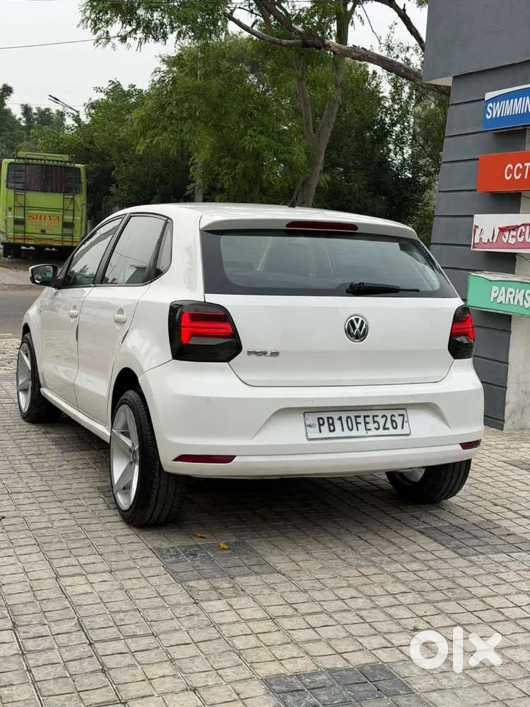Volkswagen Polo 1.5 Tdi 2015 Top Highline Model Diesel
