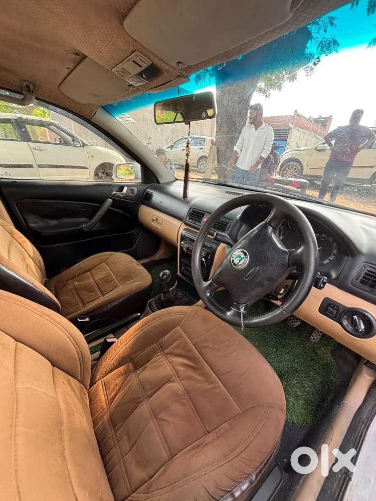 Skoda Octavia Essence 2005