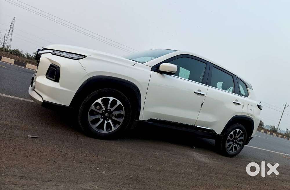 Maruti Suzuki Grand Vitara 1.5 Zeta Smart Hybrid At, 2023, Petrol