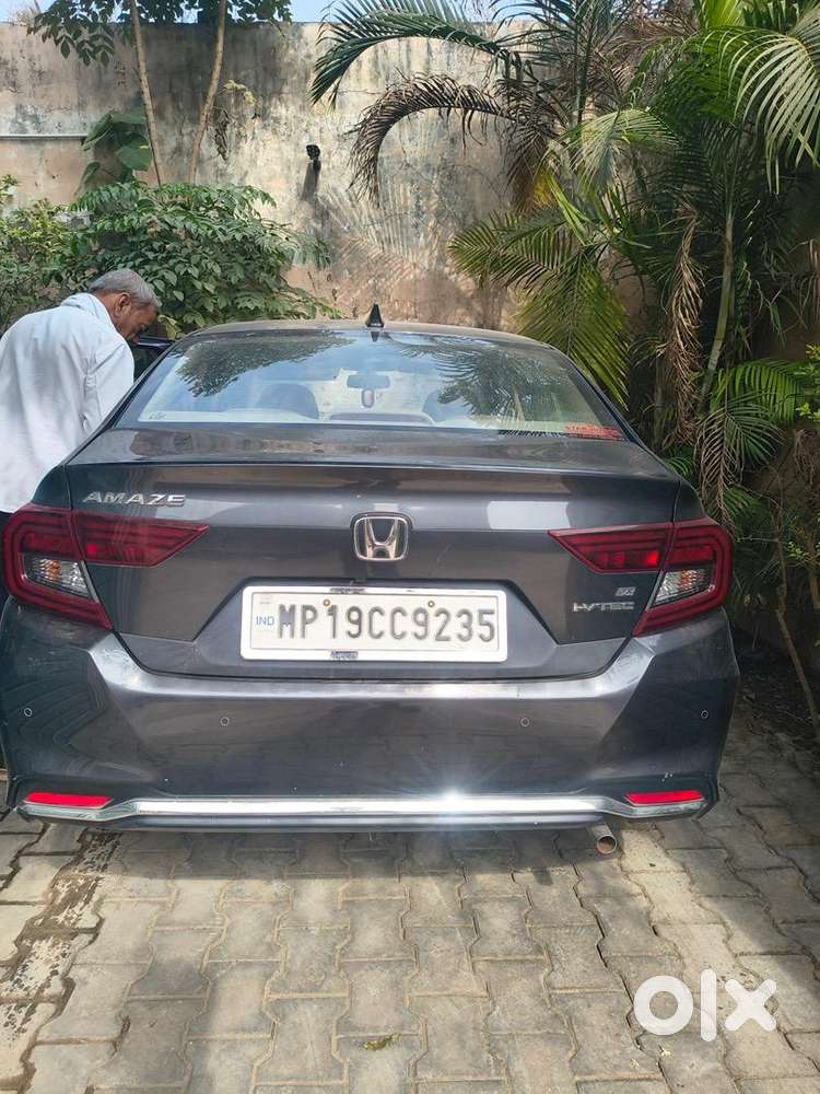 Honda Amaze 2nd Gen 2023 Petrol Well Maintained