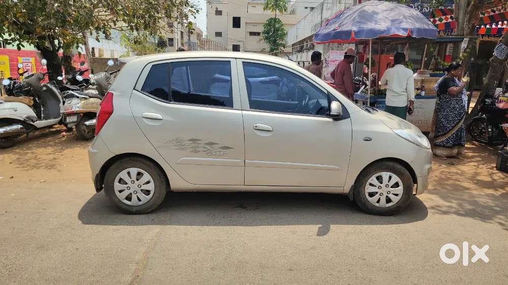 Hyundai I10 2011 Petrol Well Maintained