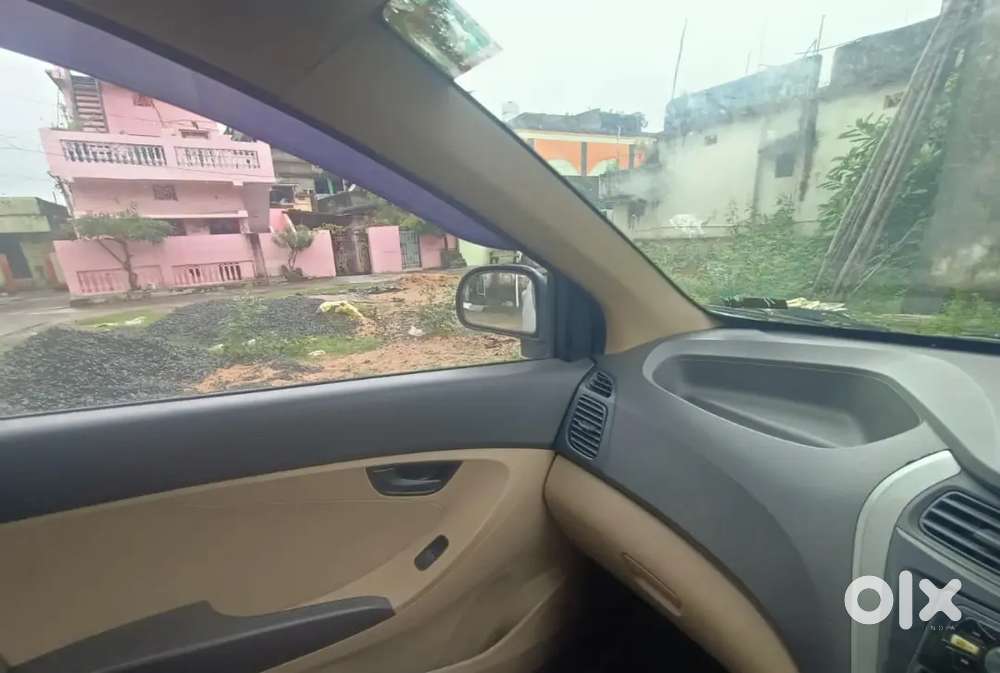 Hyundai Eon 2012 Petrol Well Maintained