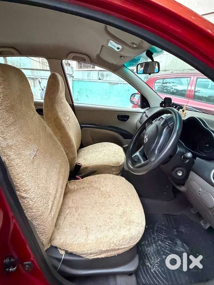 HYUNDAI i10 ERA 2011 | 1st Owner | 45,650 KM | Petrol Manual,Refreshed