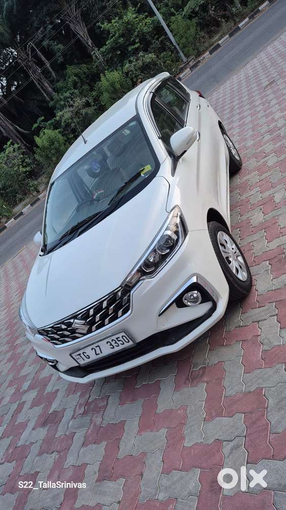 Maruti Suzuki Ertiga Vxi Shvs, 2024, Petrol