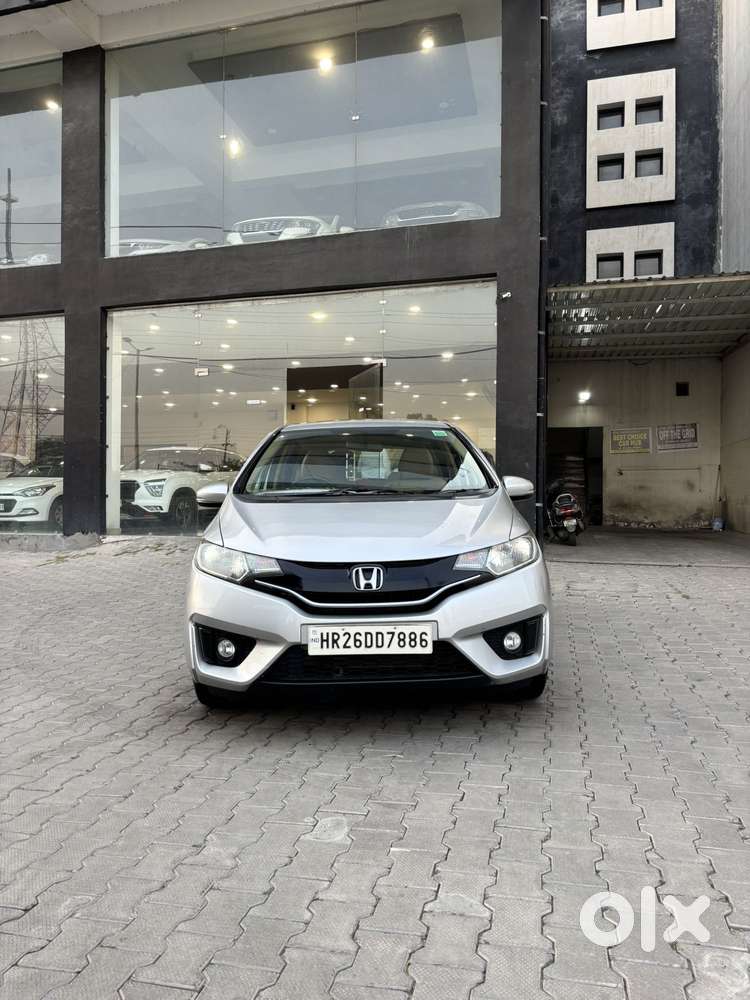 Honda Jazz 1.2 V I Vtec Privilege, 2017, Petrol