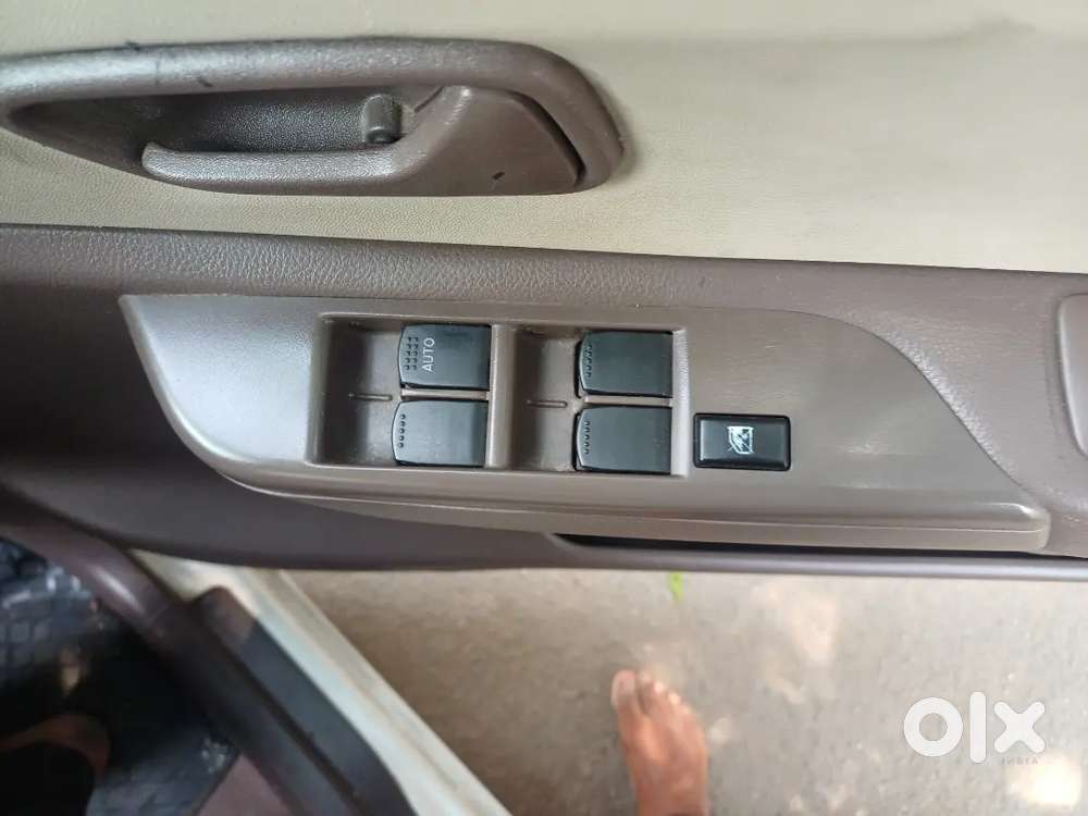 Zen Estilo Well Maintained Showroom Services Geniu Reading All Futures