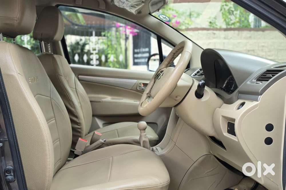 Maruti Suzuki Ertiga Zxi Plus , 2017, Petrol