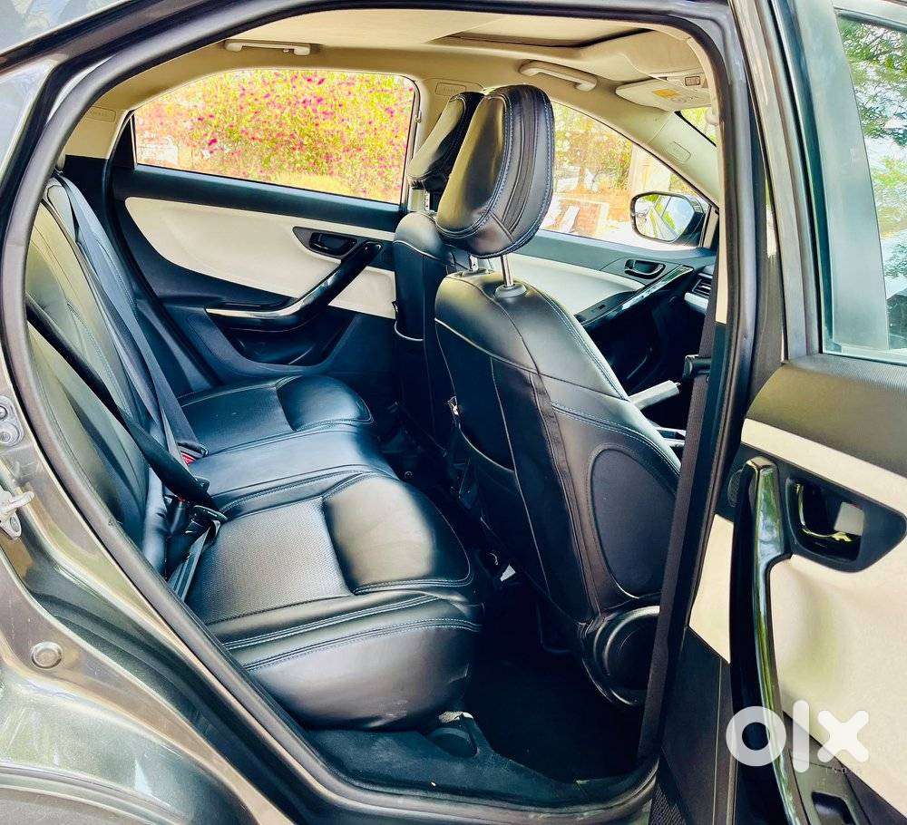Tata Nexon Pure 1.2 S Revotron Petrol 6 Mt, 2024, Petrol