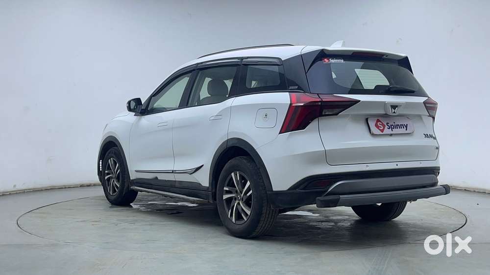 Mahindra Xuv700 2.2 Ax 5 Diesel At Str, 2021, Diesel
