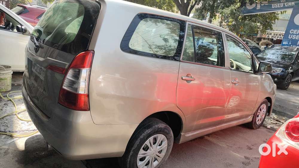 Toyota Innova 2.5 Gx 7 Str Bs-iii, 2008, Diesel