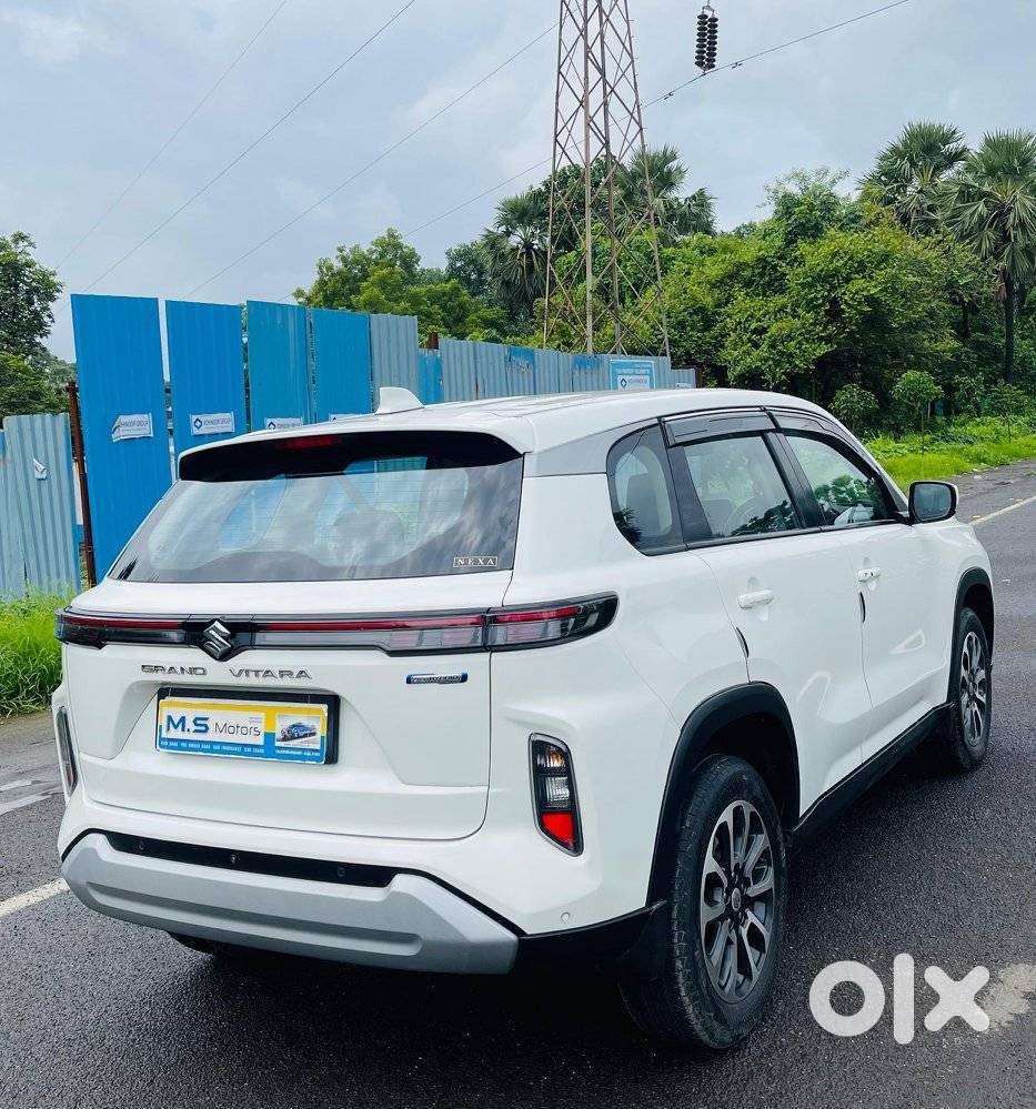 Maruti Suzuki Grand Vitara 1.5 Sigma Smart Hybrid, 2023, Petrol