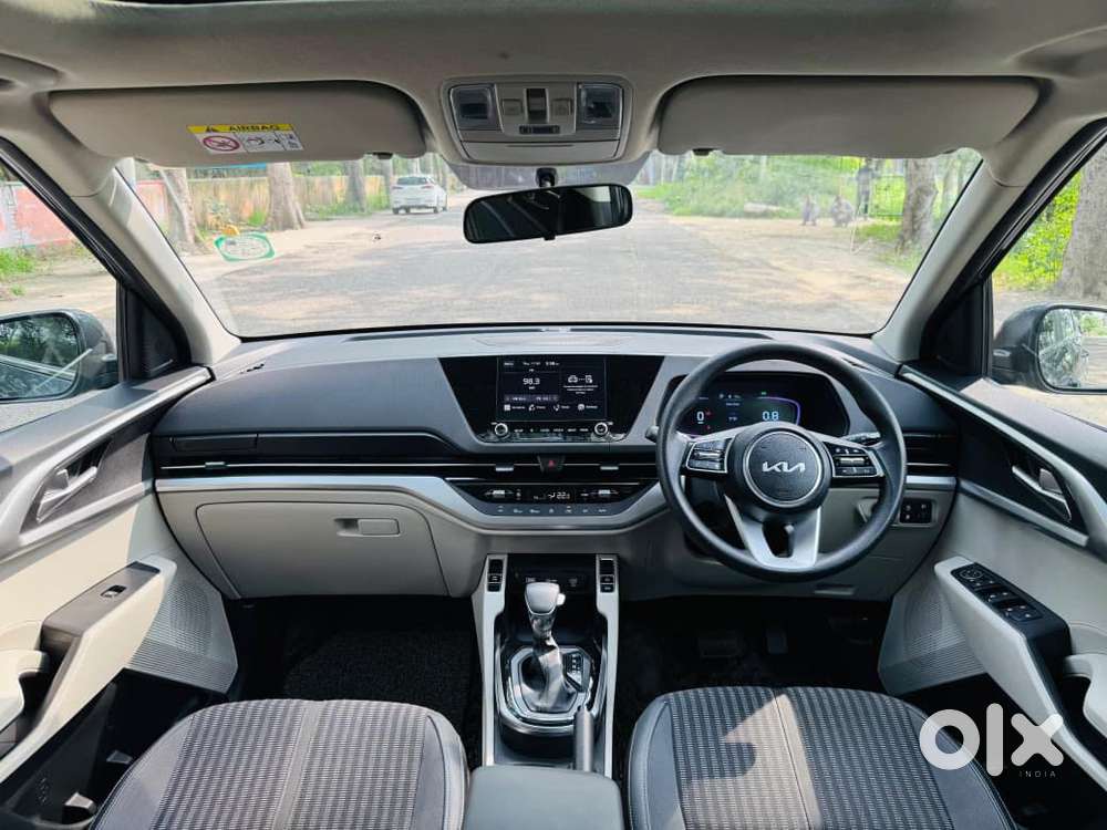 Kia Carens 1.4 Prestige Plus Turbo Dct 7 Str, 2024, Petrol