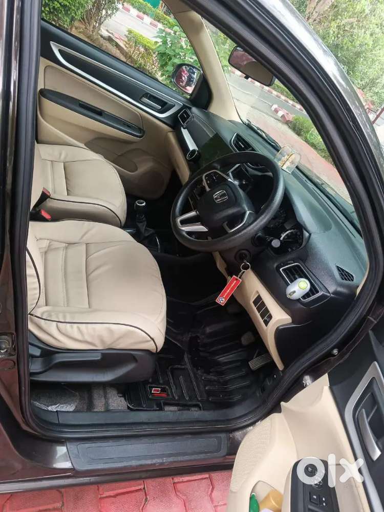 Honda Amaze 2023 Petrol Well Maintained