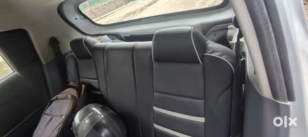 Mahindra Kuv100 Nxt 2018 Petrol 6 Str
