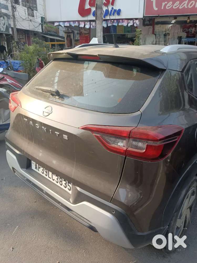 Nissan Magnite 2021 Petrol 46000 Km Driven