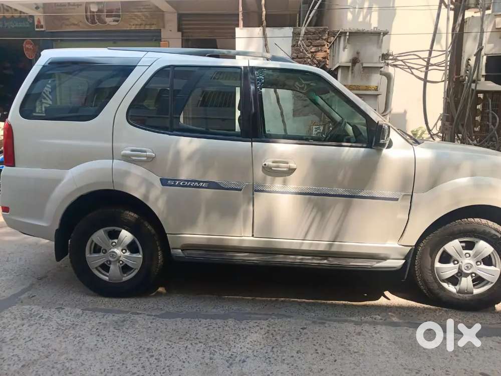 Tata Safari Storme 2015 Diesel 118566 Km Driven