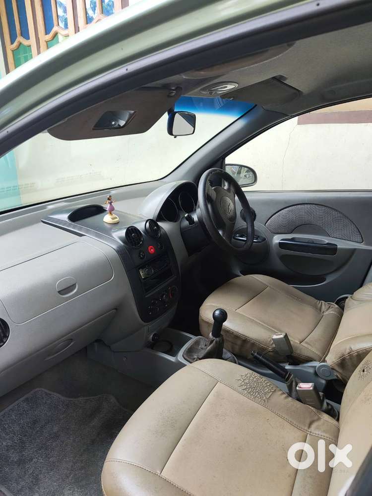 Power Stearing , Power Window, Music System,a/c,