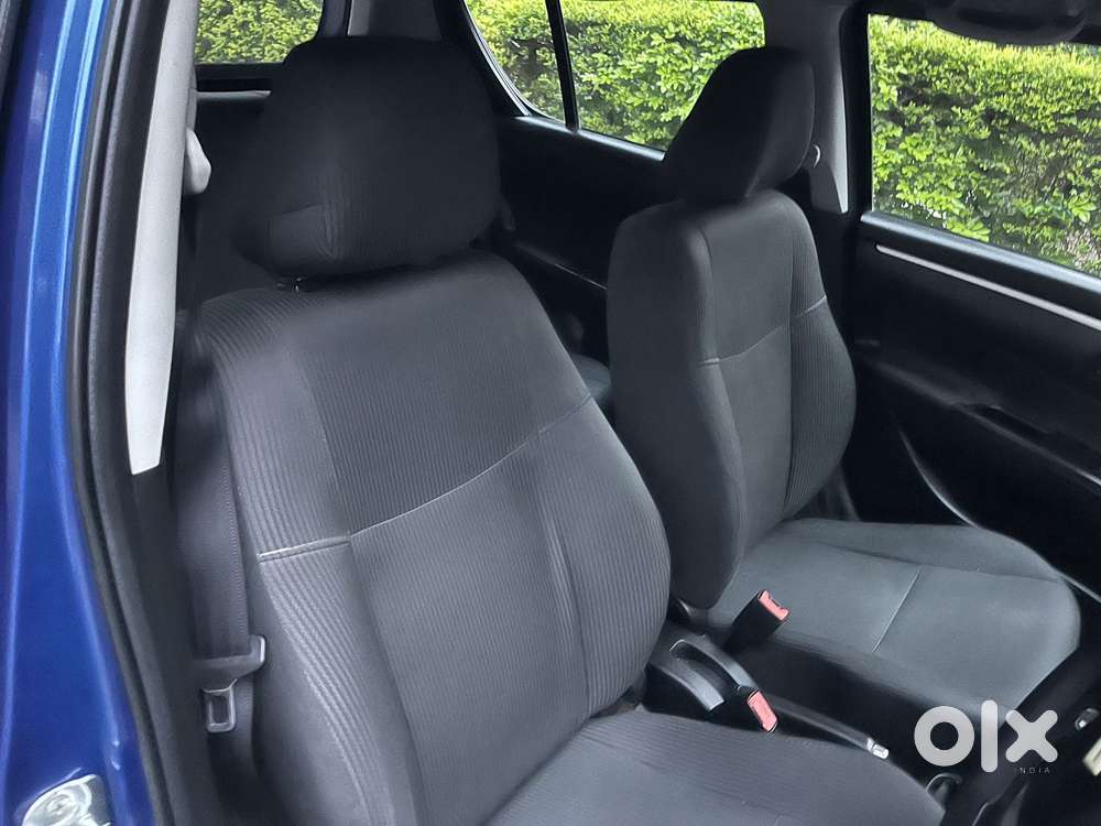 Maruti Suzuki Swift 1.2 Zxi Abs, 2013, Petrol