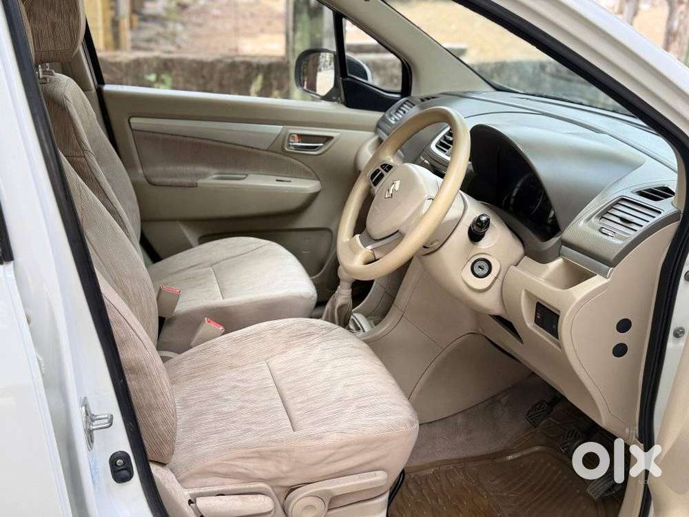 Maruti Suzuki Ertiga, 2013, Petrol