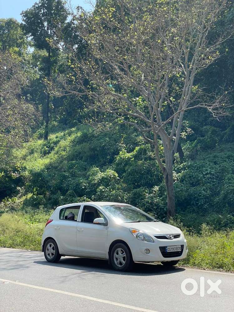 Hyundai I20 2011 Petrol Well Maintained