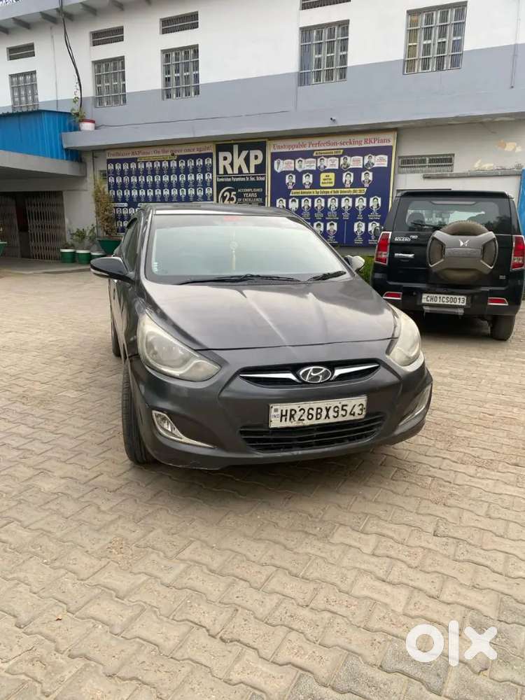 Hyundai Verna 2013 Automatic
