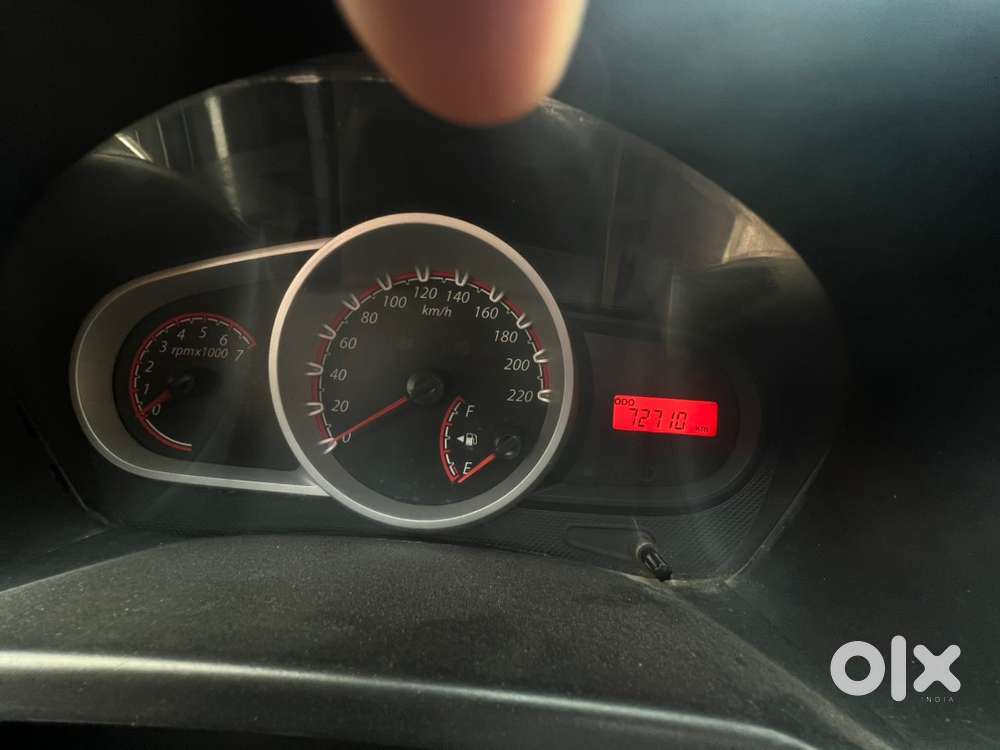 Ford Figo Petrol Titanium 2011