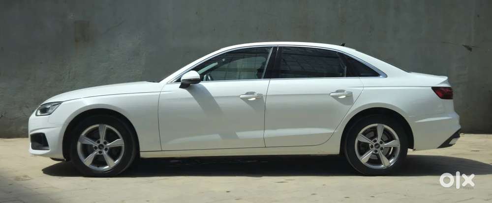 Audi A4 2.0 Premium 40 Tfsi, 2023, Petrol