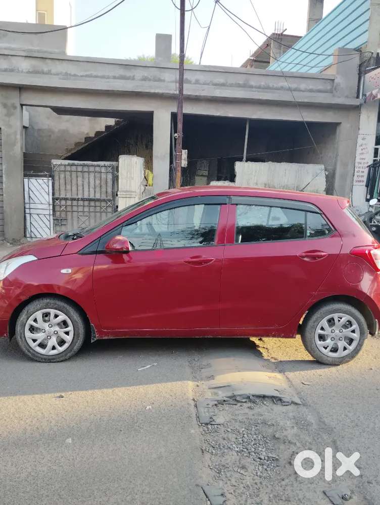 Hyundai Grand I10 2018 Petrol 31700 Km Driven
