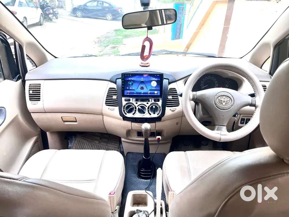 Toyota Innova 2007 Diesel 260000 Km Driven
