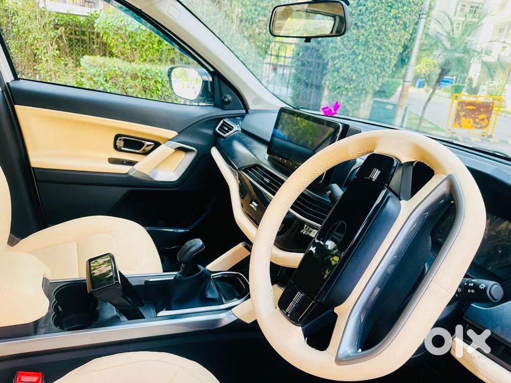 10 Days Old Tata Harrier 2026 Petrol 350 Km Driven, 1 Lac Acessories
