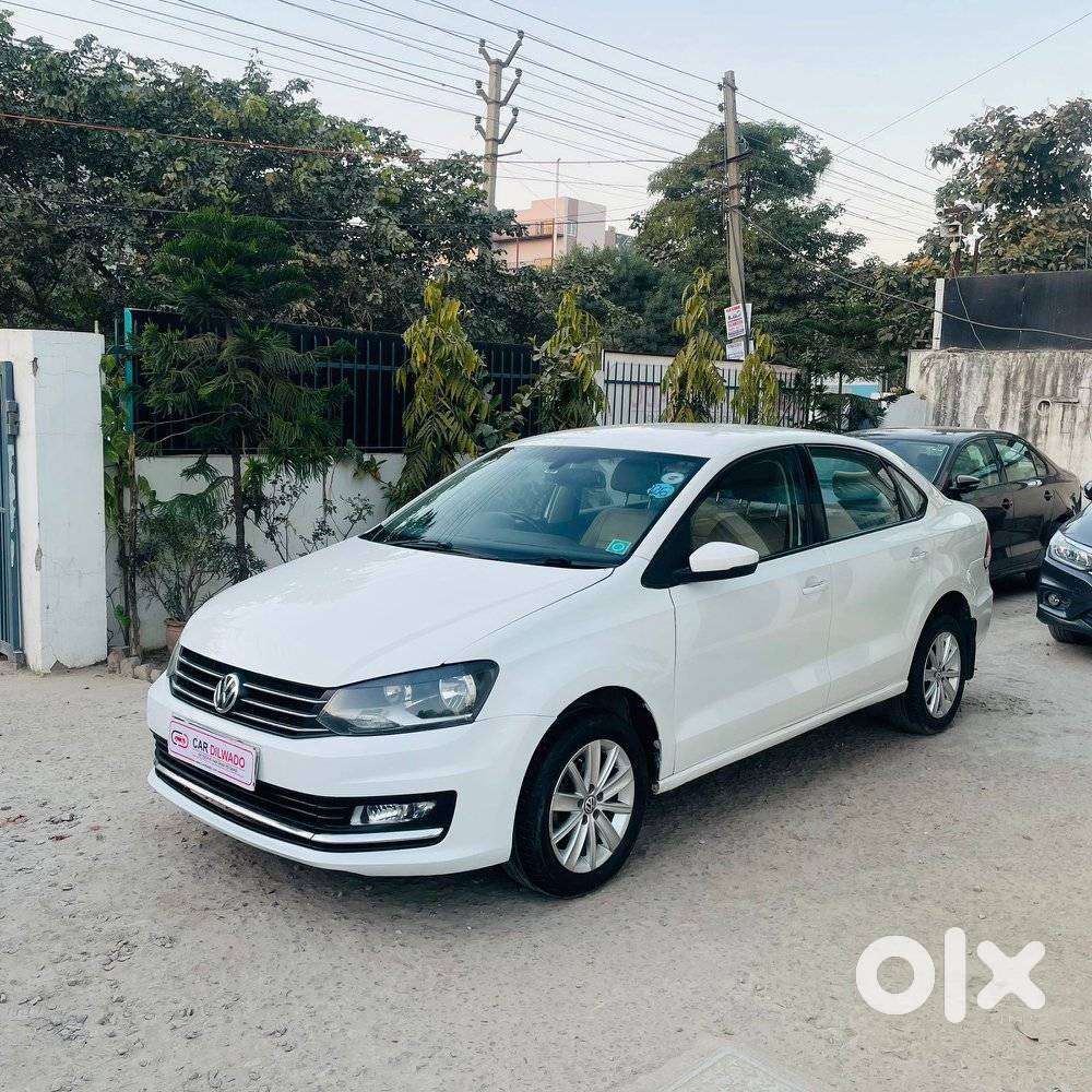 Volkswagen Vento 1.2 Tsi Highline Plus At, 2017, Petrol