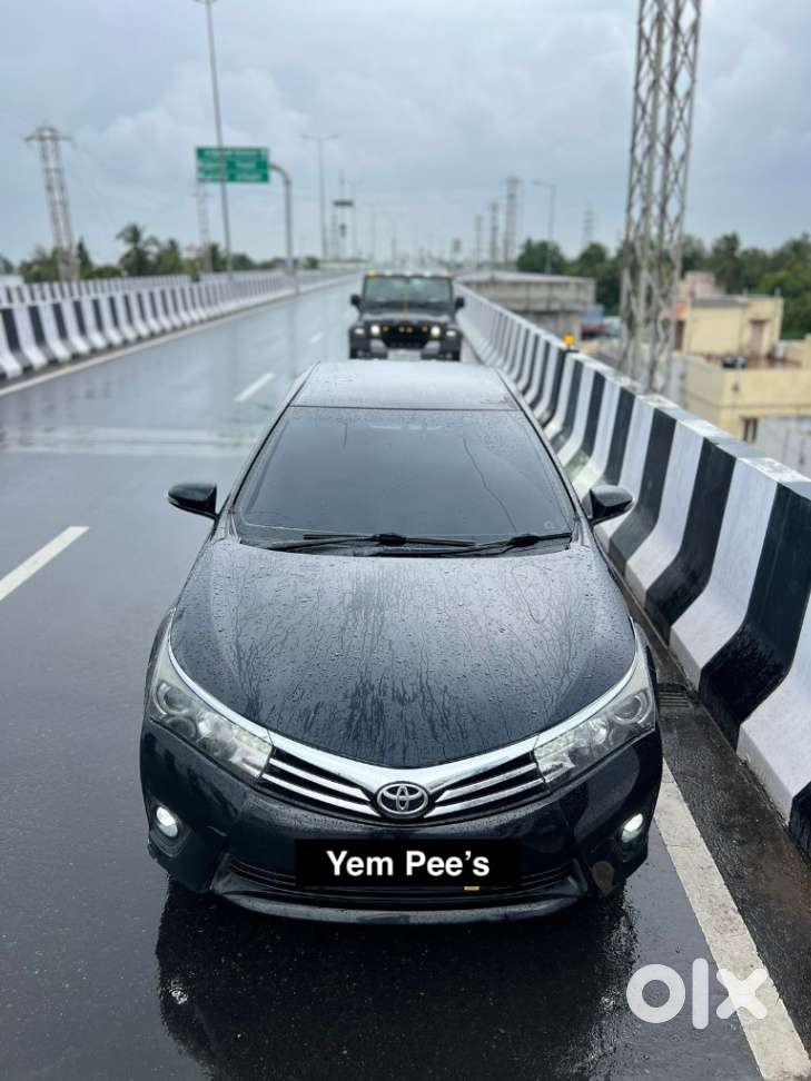 Toyota Corolla Altis 1.8 G, 2014, Petrol