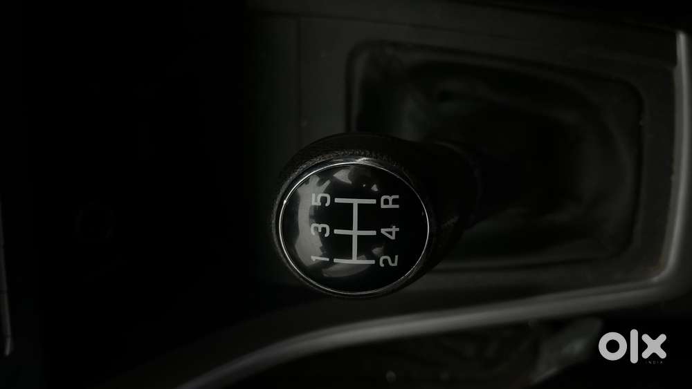 Maruti Suzuki Vitara Brezza 1.5 Vxi At, 2023, Petrol
