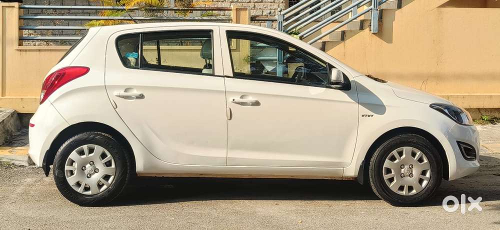 Hyundai I20 Magna Plus, 2013, Petrol