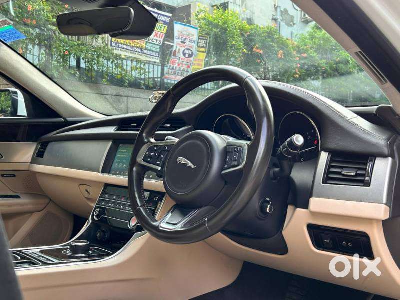 Jaguar Xf 2.0 Petrol Prestige, 2021, Petrol