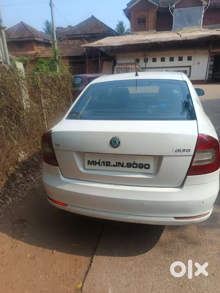 Skoda Laura 2013 Diesel 120000 Km Driven