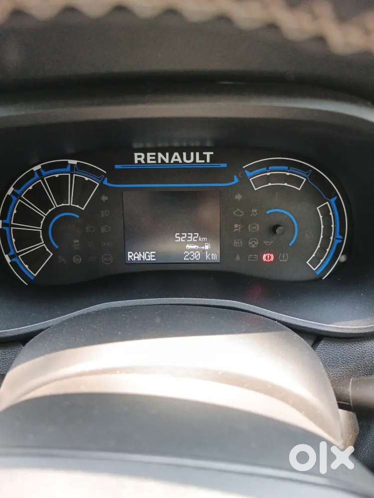 Car Dealers Plz Excuse Brand New Condition Automatic Renault Kwid