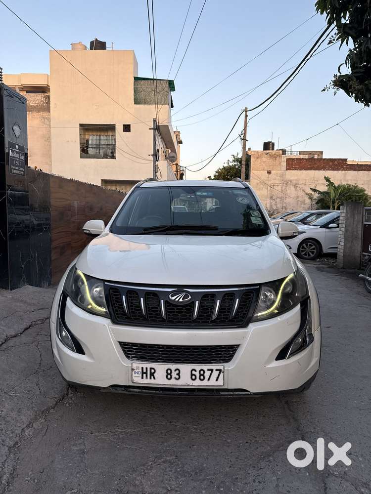 Mahindra Xuv500 2.2 W10 Sportz Edition At, 2016, Diesel