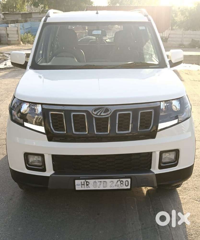 Mahindra Tuv 300 T10 Opt, 2019, Diesel
