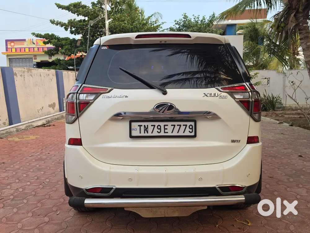 Mahindra Xuv500 W11.2018 (december)