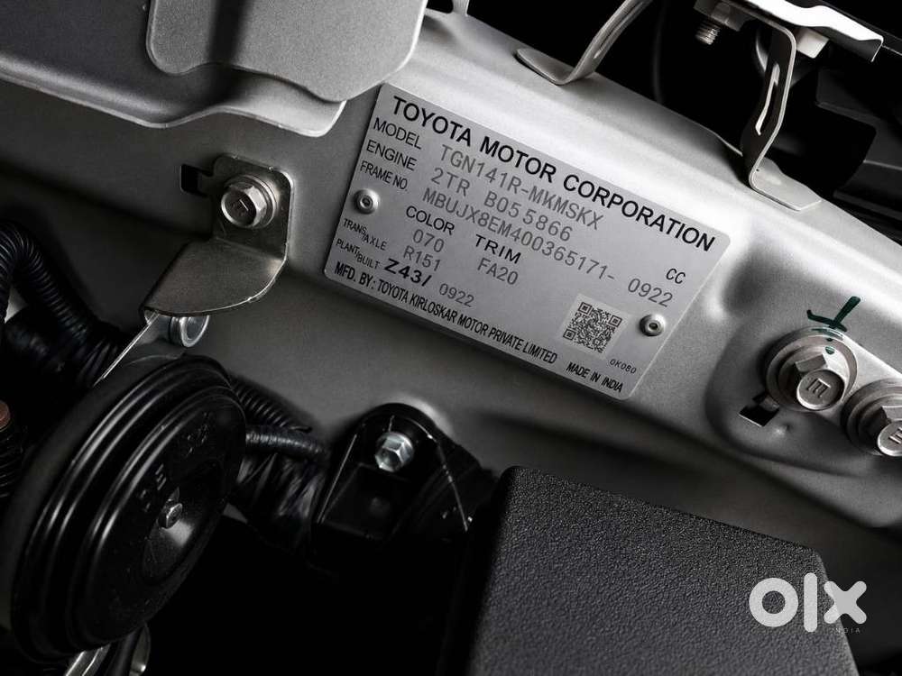 Toyota Innova Crysta 2.7 V, 2022, Petrol