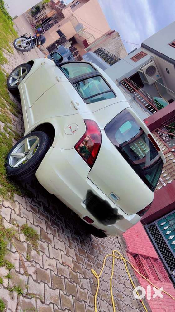 Maruti Suzuki Swift 2009 Year