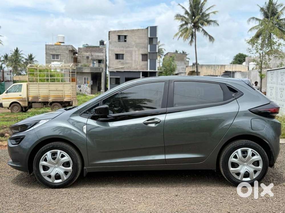 Tata Altroz Xm Plus Petrol, 2023, Cng & Hybrids