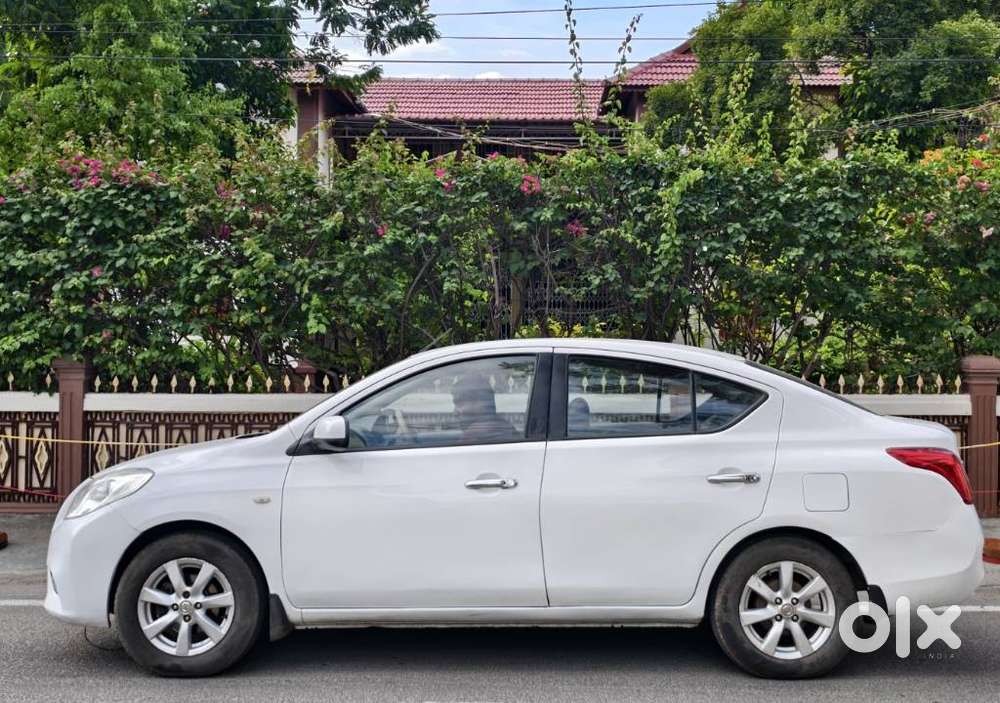 Nissan Sunny Diesel Xv, 2015, Diesel